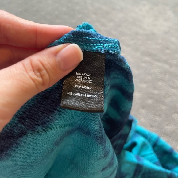 Torrid Blue Tie Dye Shortalls Size 4 - Picture 4 of 5